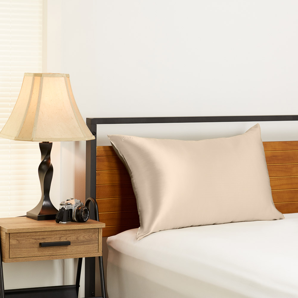 Blissy champagne pillowcase in the bedroom